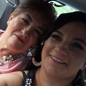 Meet your Posher, Sandra